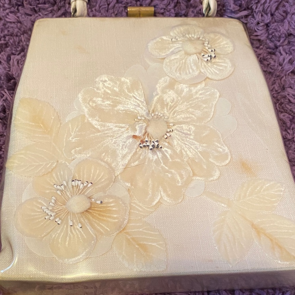 Elegant Cream Floral Handbag